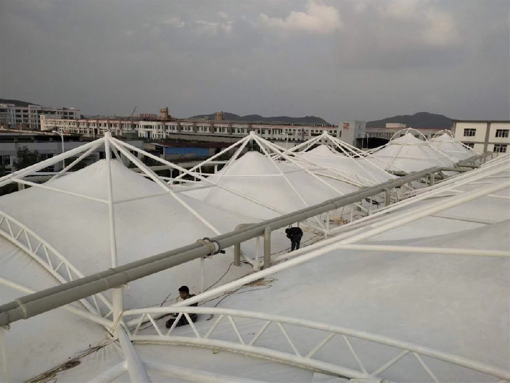 污水池反吊膜加盖