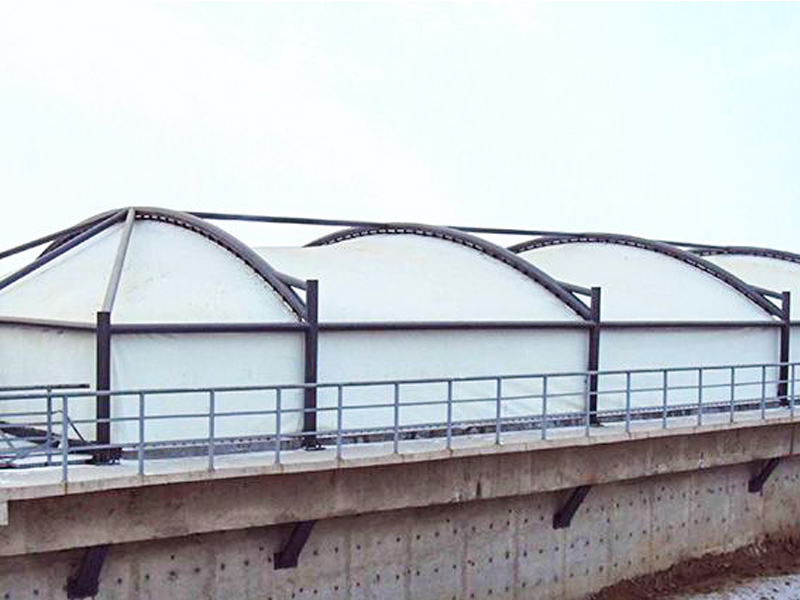 污水池反吊膜加盖